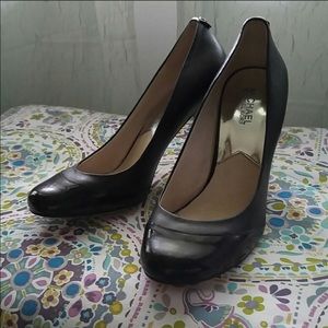 Michael kors pumps 9